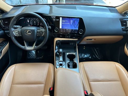 Used 2024 Lexus NX 250 FWD image 15