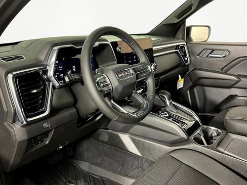 New 2025 GMC Canyon Elevation w/ Convenience Package image 8