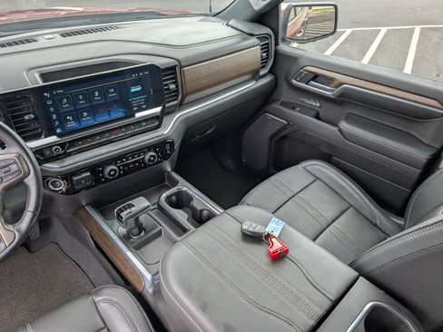 Used 2023 Chevrolet Silverado 1500 High Country w/ Z71 Off-Road Package AWD/4WD image 20