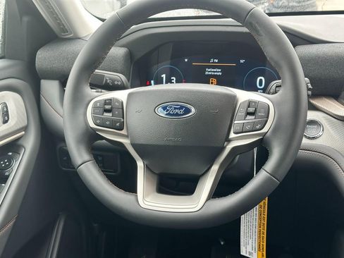 New 2026 Ford Explorer Active image 7