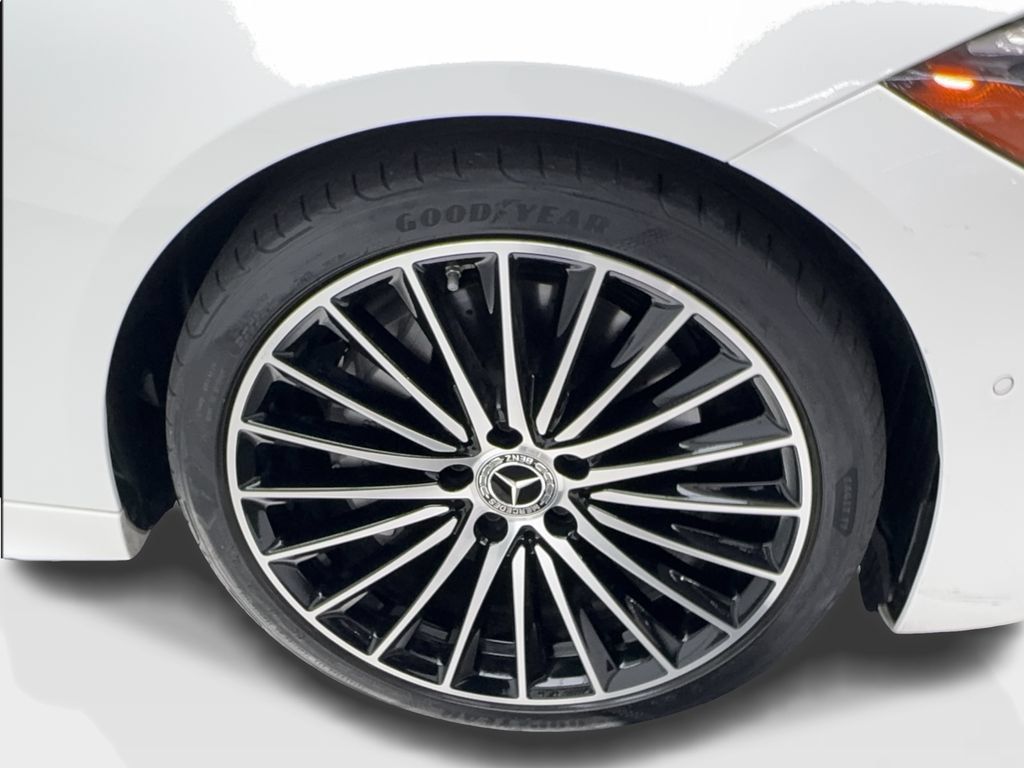 Used 2023 Mercedes-Benz C 300 Sedan image 15