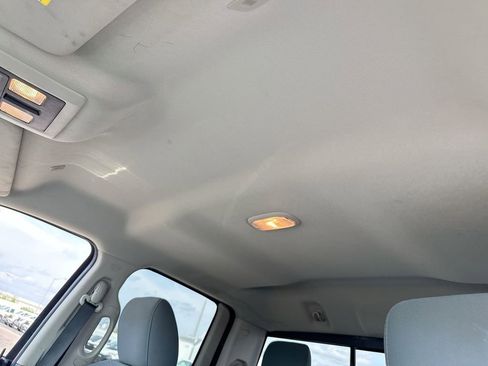 Used 2017 RAM 1500 Classic SLT AWD/4WD image 21