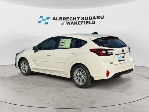 New 2025 Subaru Impreza 2.0i image 3