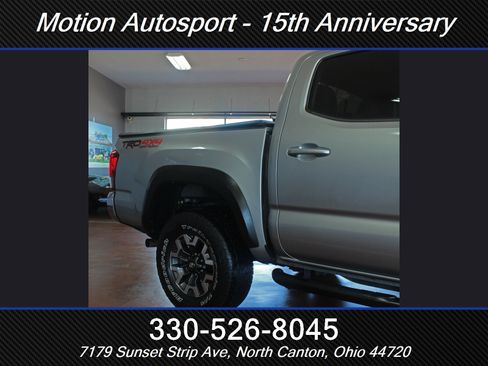 Used 2019 Toyota Tacoma TRD Off-Road image 50