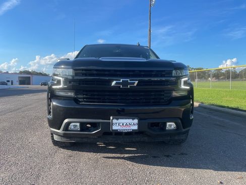 Used 2021 Chevrolet Silverado 1500 RST w/ Convenience Package II image 2