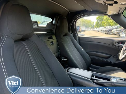 Used 2018 FIAT 124 Spider Classica RWD image 27