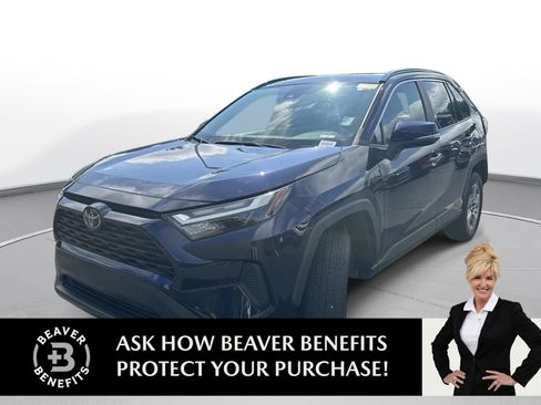 Used 2023 Toyota RAV4 XLE w/ Convenience Package FWD image 1