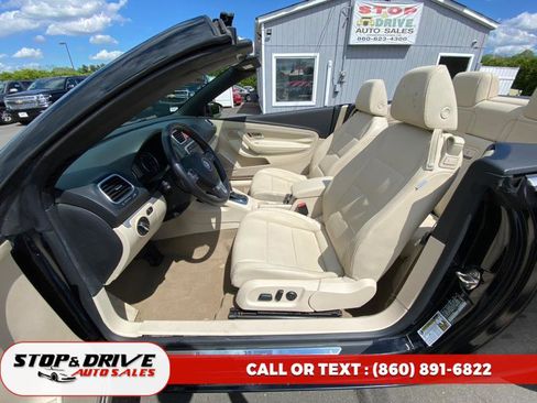 Used 2012 Volkswagen Eos Komfort image 18