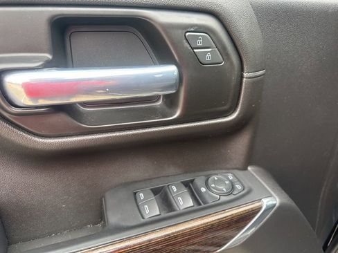 Used 2021 GMC Sierra 1500 Elevation image 11