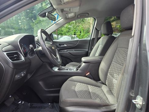Used 2020 Chevrolet Equinox LT w/ Driver Convenience Package AWD/4WD image 20