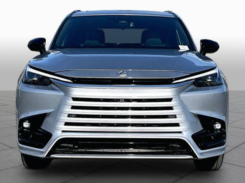 New 2026 Lexus TX 500h AWD image 3