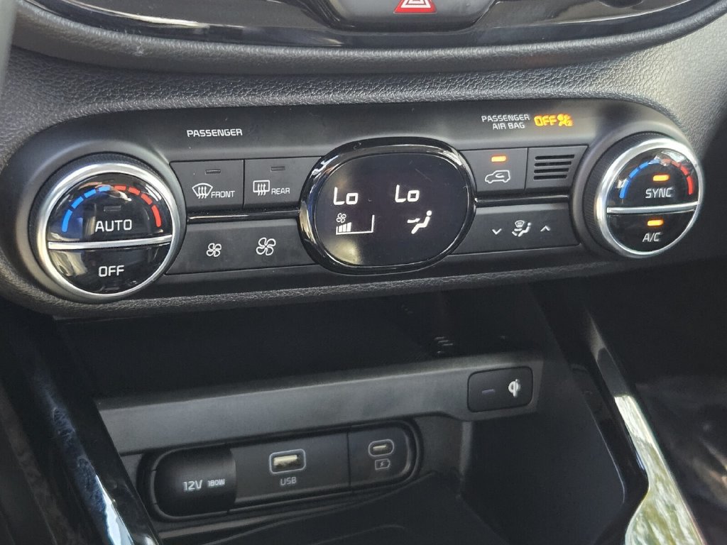 Used 2023 Kia Soul GT-Line w/ GT-Line Technology Package FWD image 18