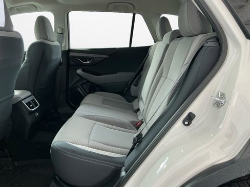 Used 2025 Subaru Outback Premium w/ Popular Package #1A image 16