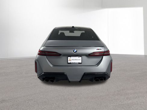 Used 2026 BMW M5 w/ Executive Package AWD/4WD image 33