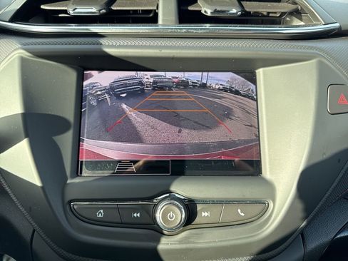 Used 2023 Chevrolet TrailBlazer RS image 19