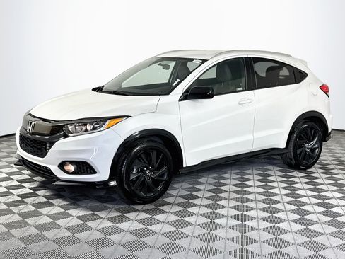 Used 2021 Honda HR-V Sport image 4