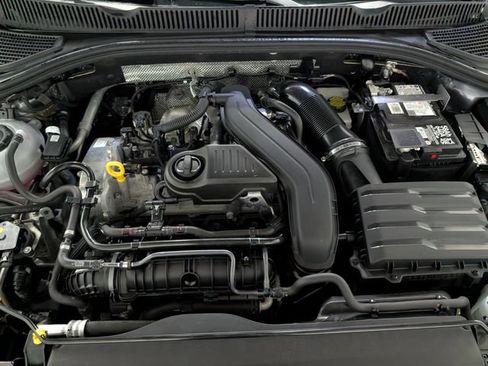 Used 2025 Volkswagen Jetta Sport FWD image 27