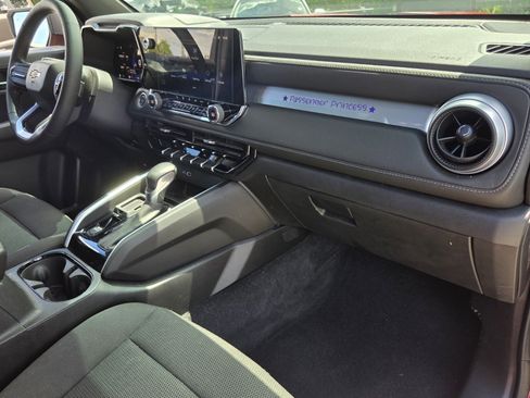 Certified 2025 Chevrolet Colorado LT w/ Advanced Trailering Package RWD image 16