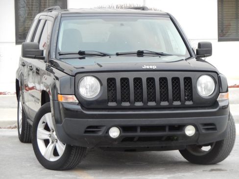 Used 2013 Jeep Patriot Latitude image 5