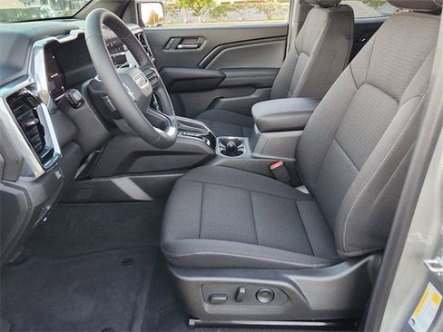 New 2026 GMC Canyon Elevation w/ Convenience Package image 9