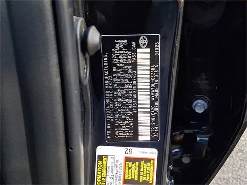 Certified 2023 Toyota Camry SE image 28