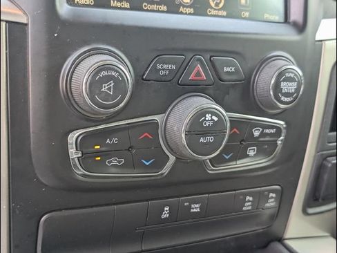 Used 2017 RAM 1500 Big Horn RWD image 14