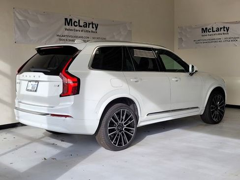 New 2026 Volvo XC90 B6 Plus w/ Protection Package Premier AWD/4WD image 7