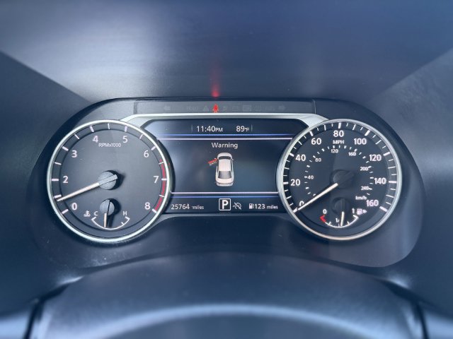 Used 2024 Nissan Sentra SV FWD image 18