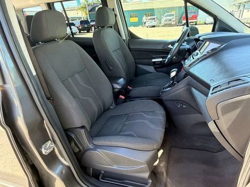 Used 2016 Ford Transit Connect XLT image 18
