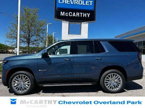 New 2026 Chevrolet Tahoe Premier w/ Sun And Tow Package AWD/4WD image 2