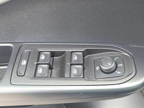 Used 2024 Volkswagen Taos S AWD/4WD image 22
