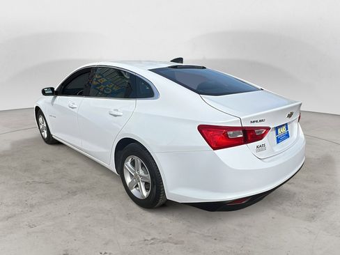 Used 2023 Chevrolet Malibu LS image 4