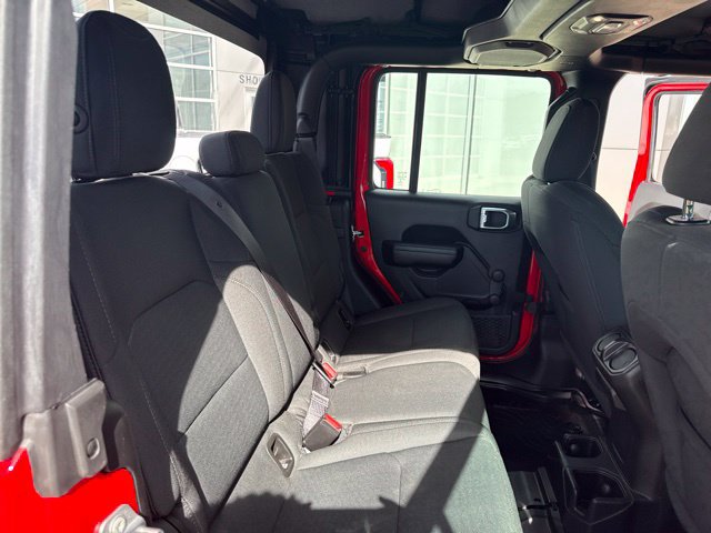 Used 2021 Jeep Gladiator Sport AWD/4WD image 29