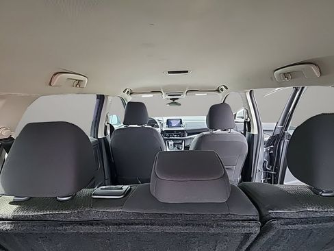 Used 2024 Nissan Rogue SV AWD/4WD image 11