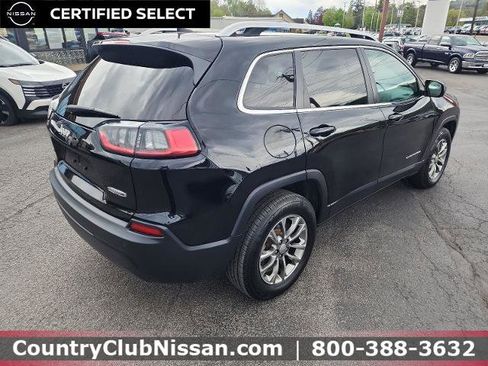 Used 2020 Jeep Cherokee Latitude Plus w/ Cold Weather Group AWD/4WD image 8