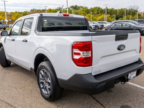 New 2025 Ford Maverick XLT w/ Equipment Group 301A AWD/4WD image 4