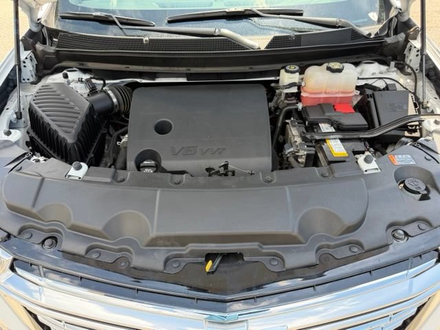 Used 2022 Chevrolet Traverse Premier FWD image 11