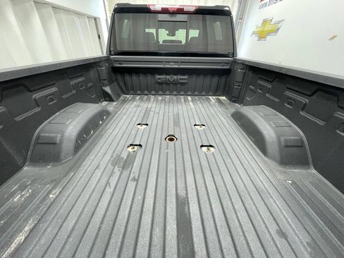 Used 2026 GMC Sierra 2500 Denali w/ Denali Reserve Package AWD/4WD image 6