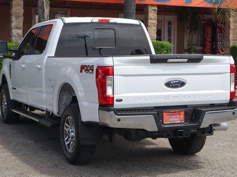 Used 2018 Ford F250 Lariat w/ Lariat Value Package AWD/4WD image 6