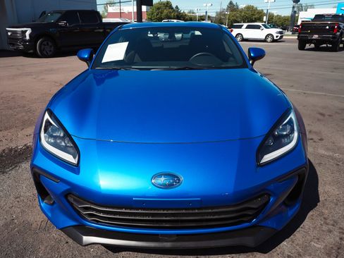 Used 2025 Subaru BRZ Premium w/ Popular Package 1 RWD image 2