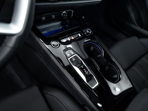 New 2025 Audi A5 2.0T Prestige image 11