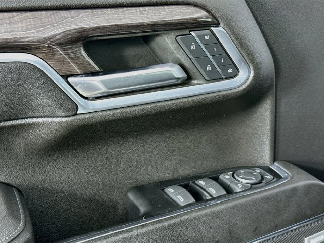 Used 2022 Chevrolet Silverado 1500 LTZ AWD/4WD image 20
