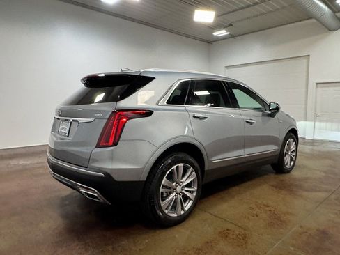 Used 2025 Cadillac XT5 Premium Luxury image 33