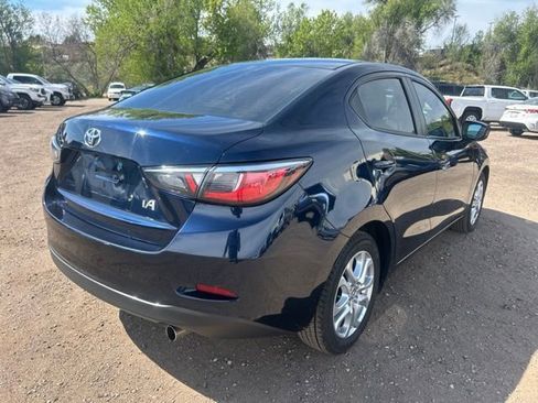 Used 2018 Toyota Yaris iA FWD image 5