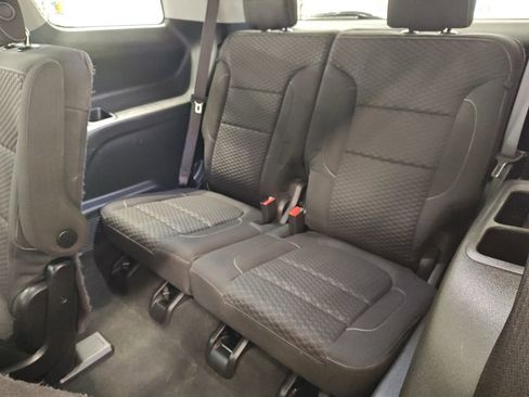 Used 2017 GMC Acadia SLE w/ Driver Alert Package I image 30