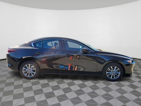 Certified 2025 MAZDA MAZDA3 s FWD image 6