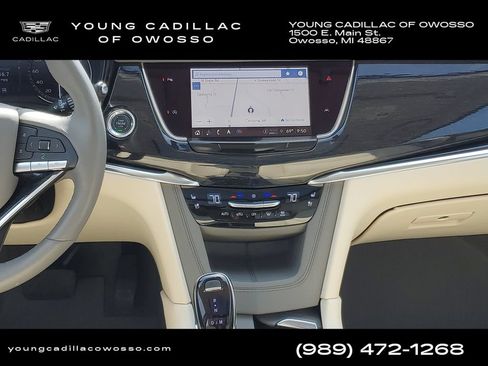 Used 2024 Cadillac XT6 Premium Luxury w/ LPO, Floor Liner Package AWD/4WD image 27