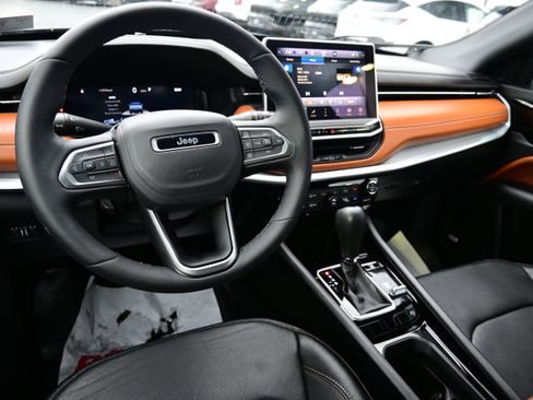 Used 2024 Jeep Compass Limited w/ Elite Group image 23