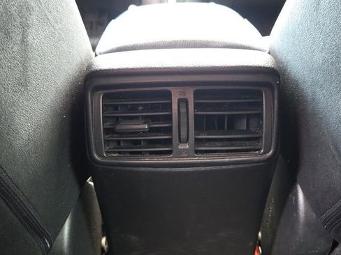 Used 2014 Nissan Rogue S image 20