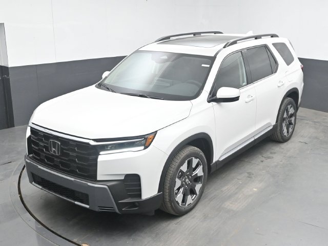 New 2026 Honda Pilot Touring image 15
